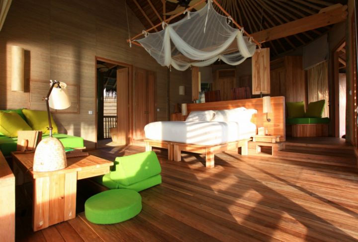 LAAMU WATER VILLA W POOL2