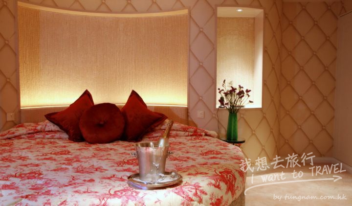 LM_Liaison_Bedroom