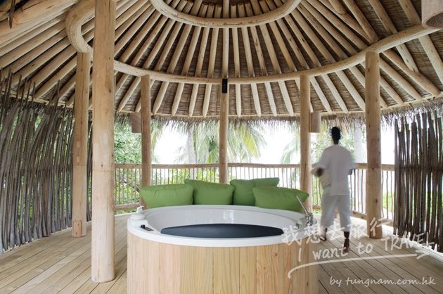 sf_villa11_jacuzzi_area_1229