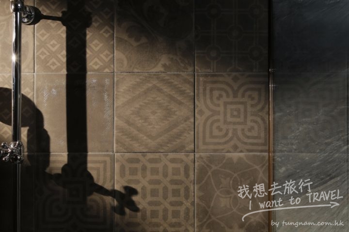 客房浴室地板