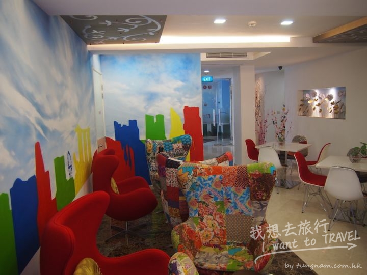 lobby-lounge-hotel-clover-the-arts