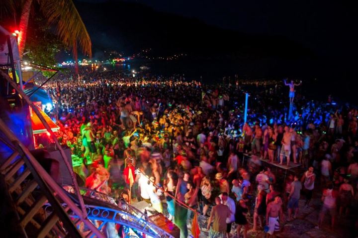 full moon party2