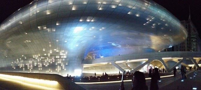 東大門設計廣場及公園 Dongdaemun Design Plaza & Park (簡稱 DDP)