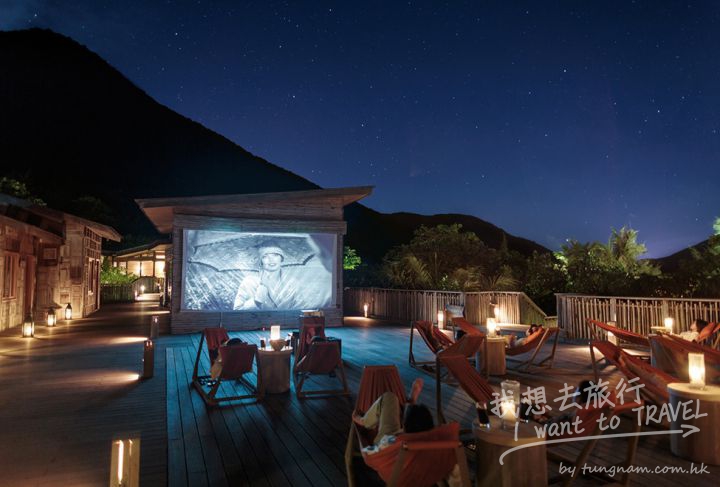 975x660_06_movies_at_night