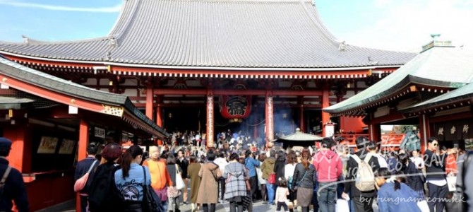 日本寺廟添香油錢 千祈咪用 10 円銀？