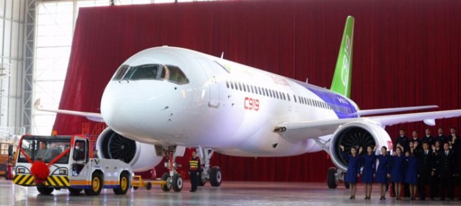 大陸國產飛機C919試飛後, 首個飛行數據將波音及空中巴士都嚇死!