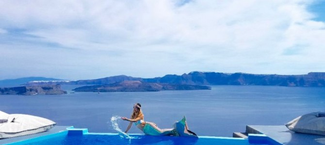 在Santorini 出現閃閃發亮的美人魚
